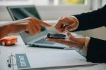 Comment choisir une assurance professionnelle adaptée à votre activité ?